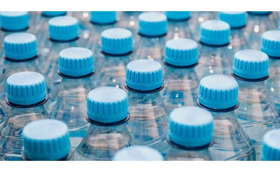 Die Wahrheit Über Abgefülltes Wasser: Kümmern Sich Hersteller Wirklich um Ihre Sicherheit?